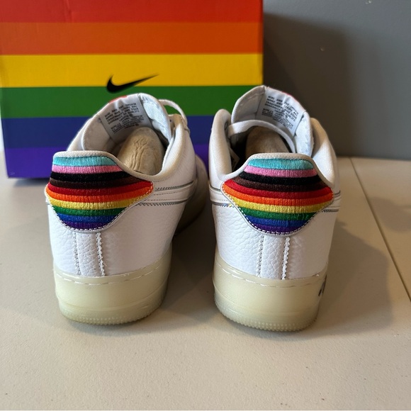 Nike Air Force 1 Low Be True in White/Multi-Color - Picture 6 of 14